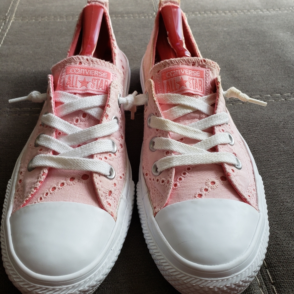 Pink Converse Size 9